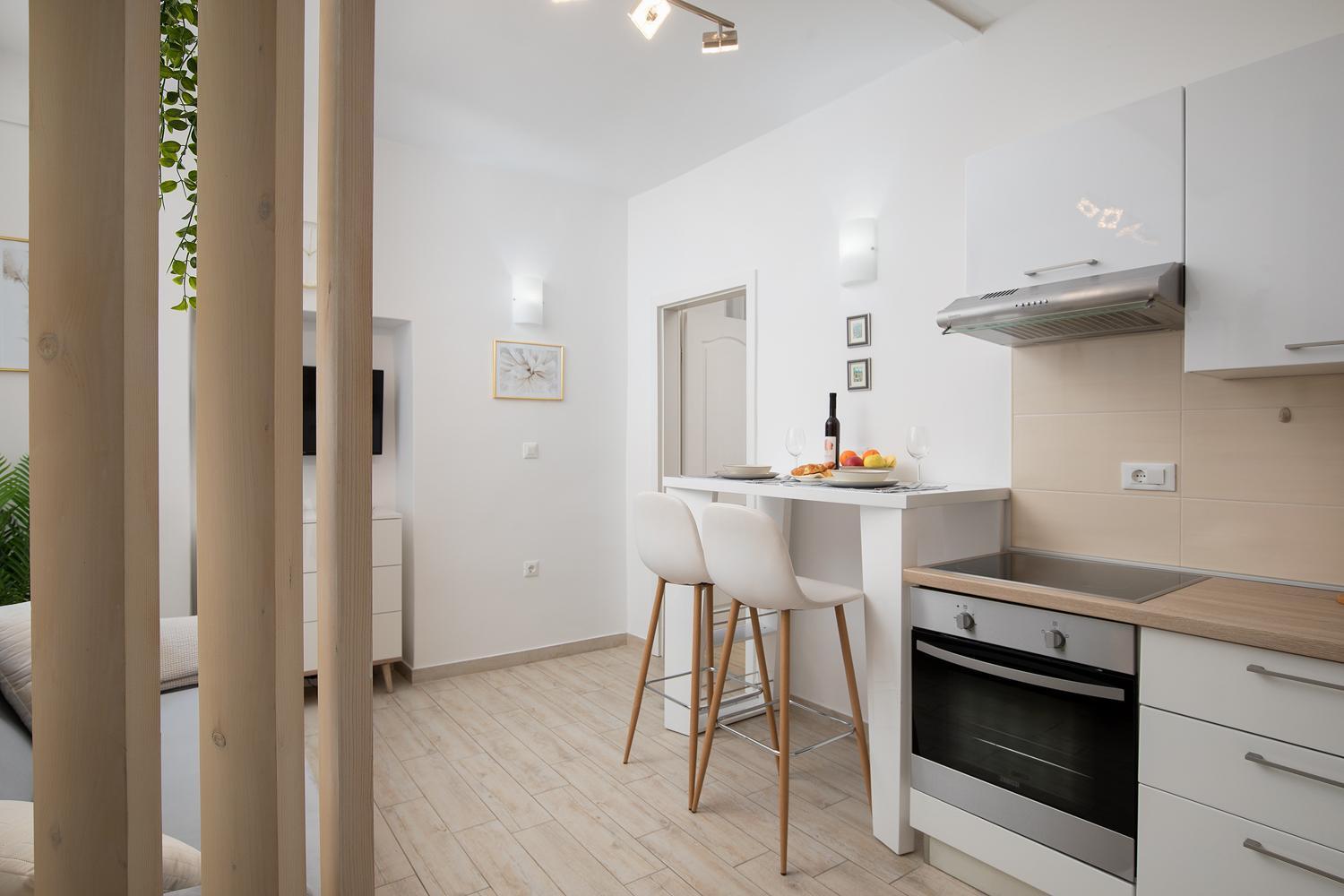 Elegant Apartment Next To Arena Pula Buitenkant foto